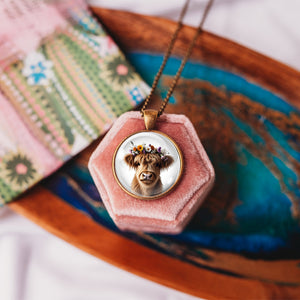 Cottagecore pendant featuring cute Highland cow - Whimsy Spirit Shop