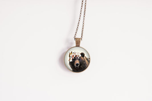 Bear Necklace, Whimsical Animal Jewelry, Nature-Inspired Gift